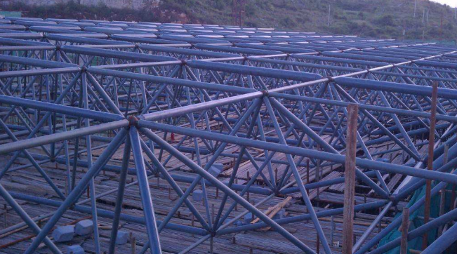 武威概述网架加工中对钢材的质量的过细恳求